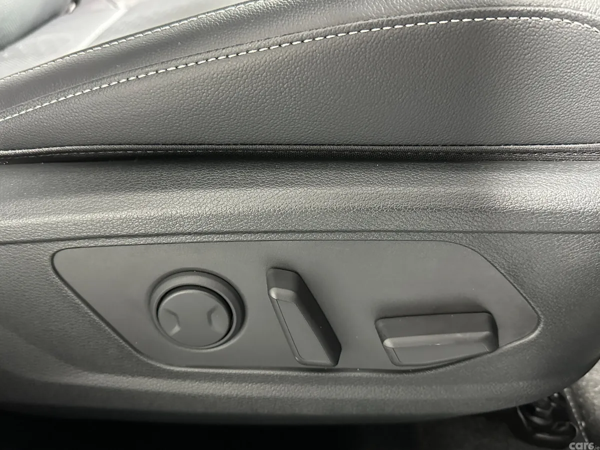Kia Sportage SUV, Diesel Hybrid, 2026, Red