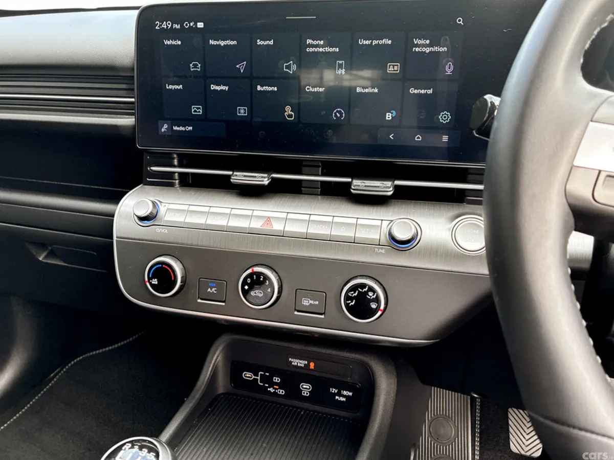 Hyundai KONA MPV, Petrol, 2024, Grey