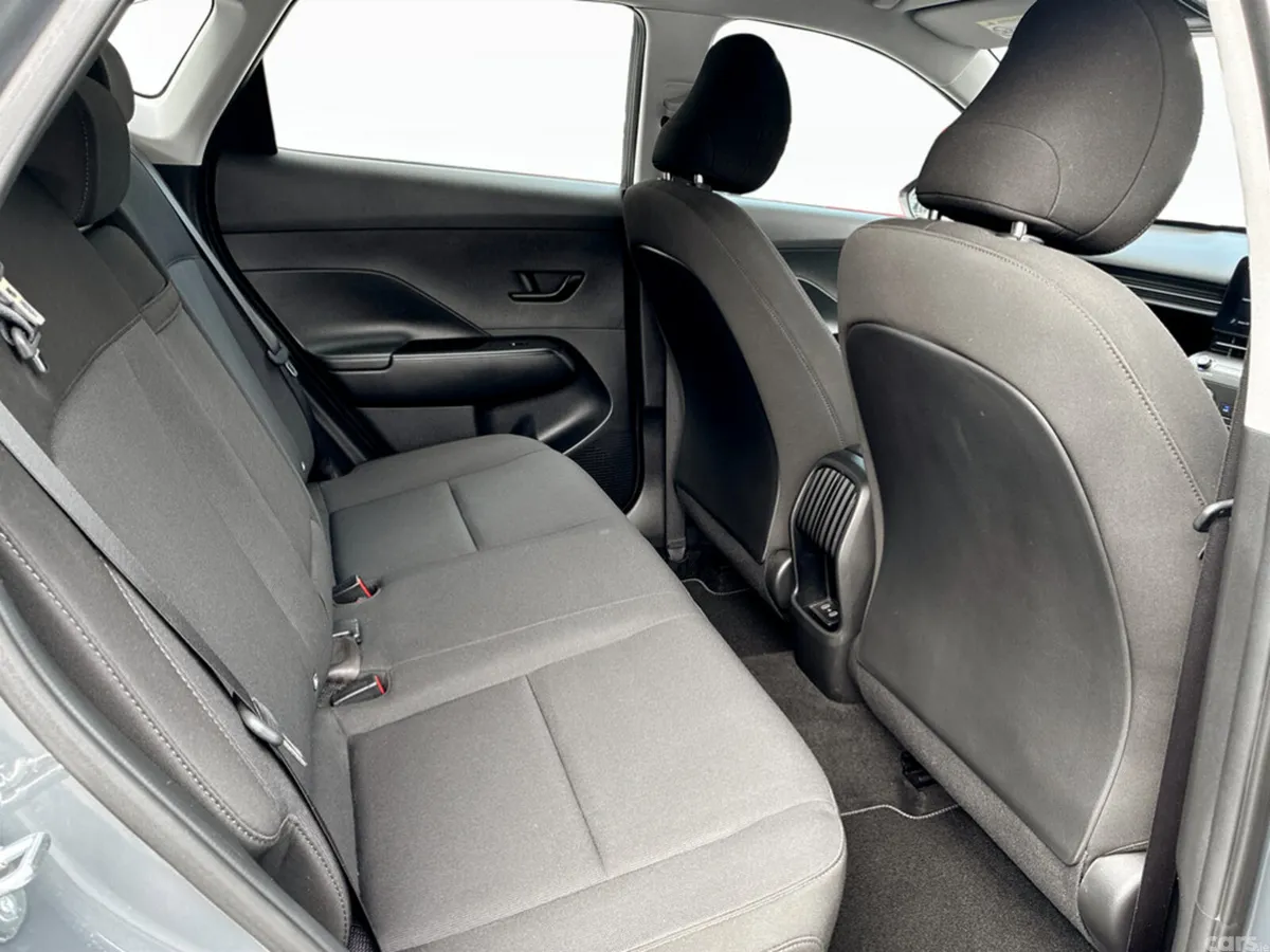 Hyundai KONA MPV, Petrol, 2024, Grey