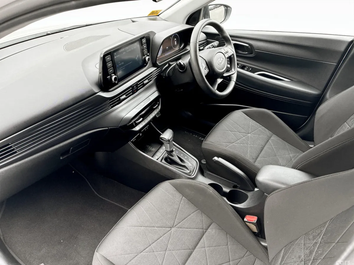 Hyundai Bayon SUV, Petrol, 2024, White