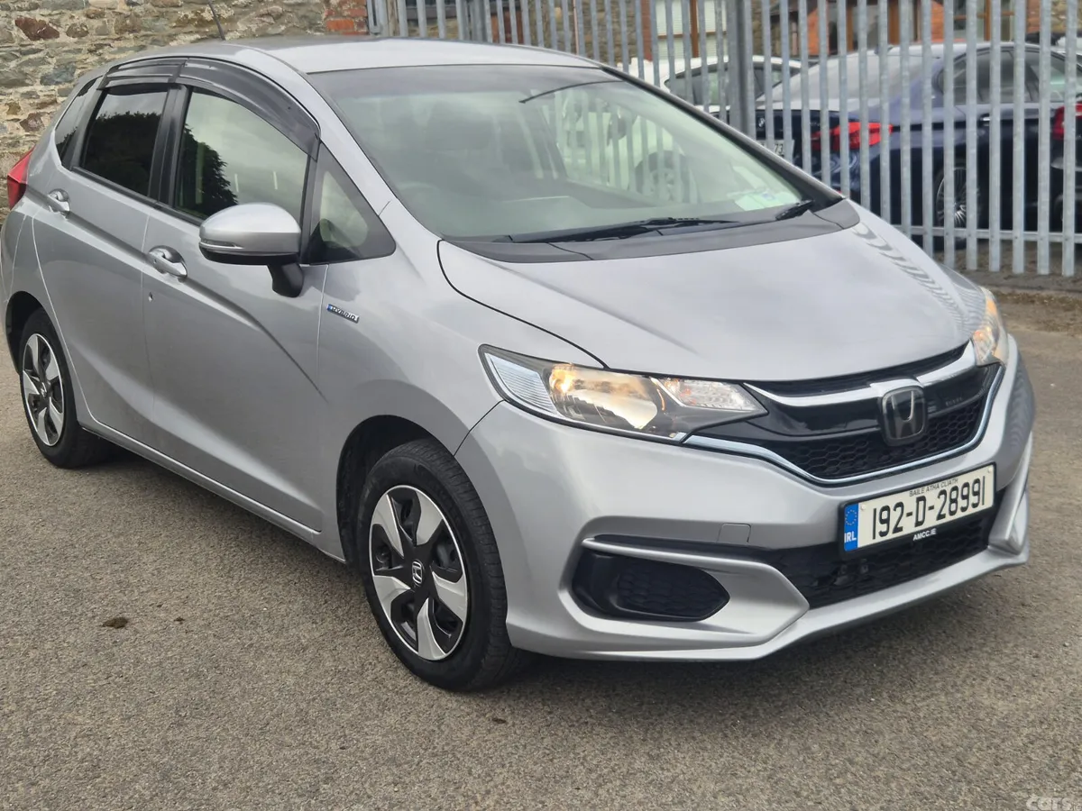Honda Fit Hatchback, Petrol Hybrid, 2019, Silver