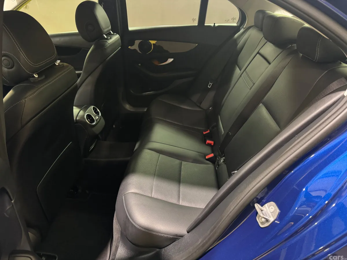 Mercedes-Benz C-Class Saloon, Petrol, 2019, Blue