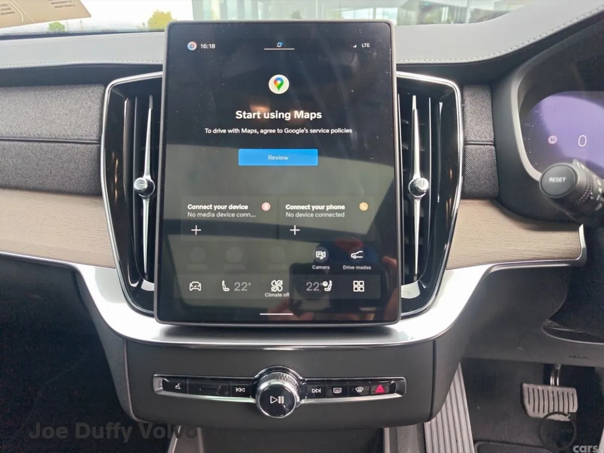Volvo XC90 SUV, Petrol Plug-in Hybrid, 2026, Grey