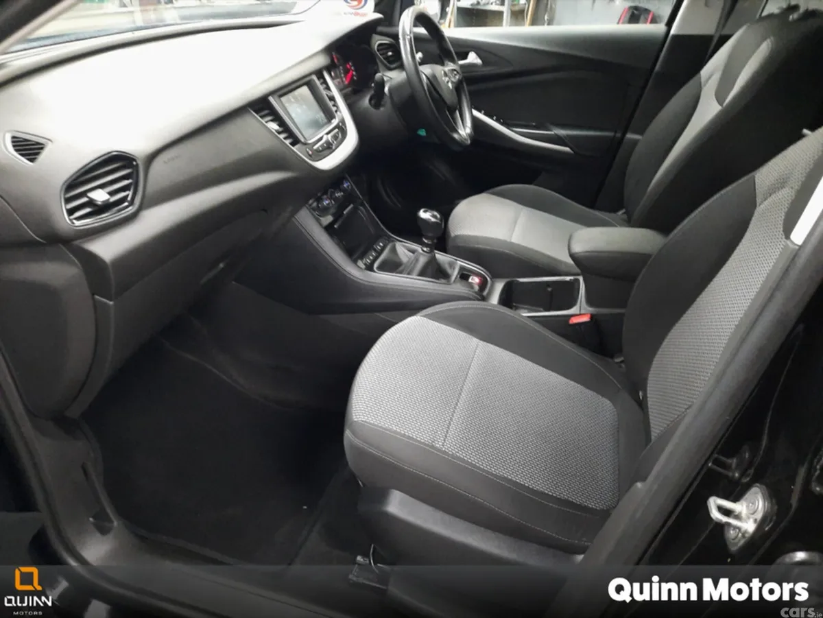 Opel Grandland X MPV, Diesel, 2019, Black