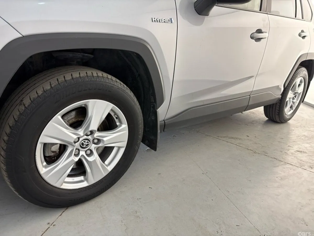 Toyota RAV4 SUV, Petrol Hybrid, 2022, Grey