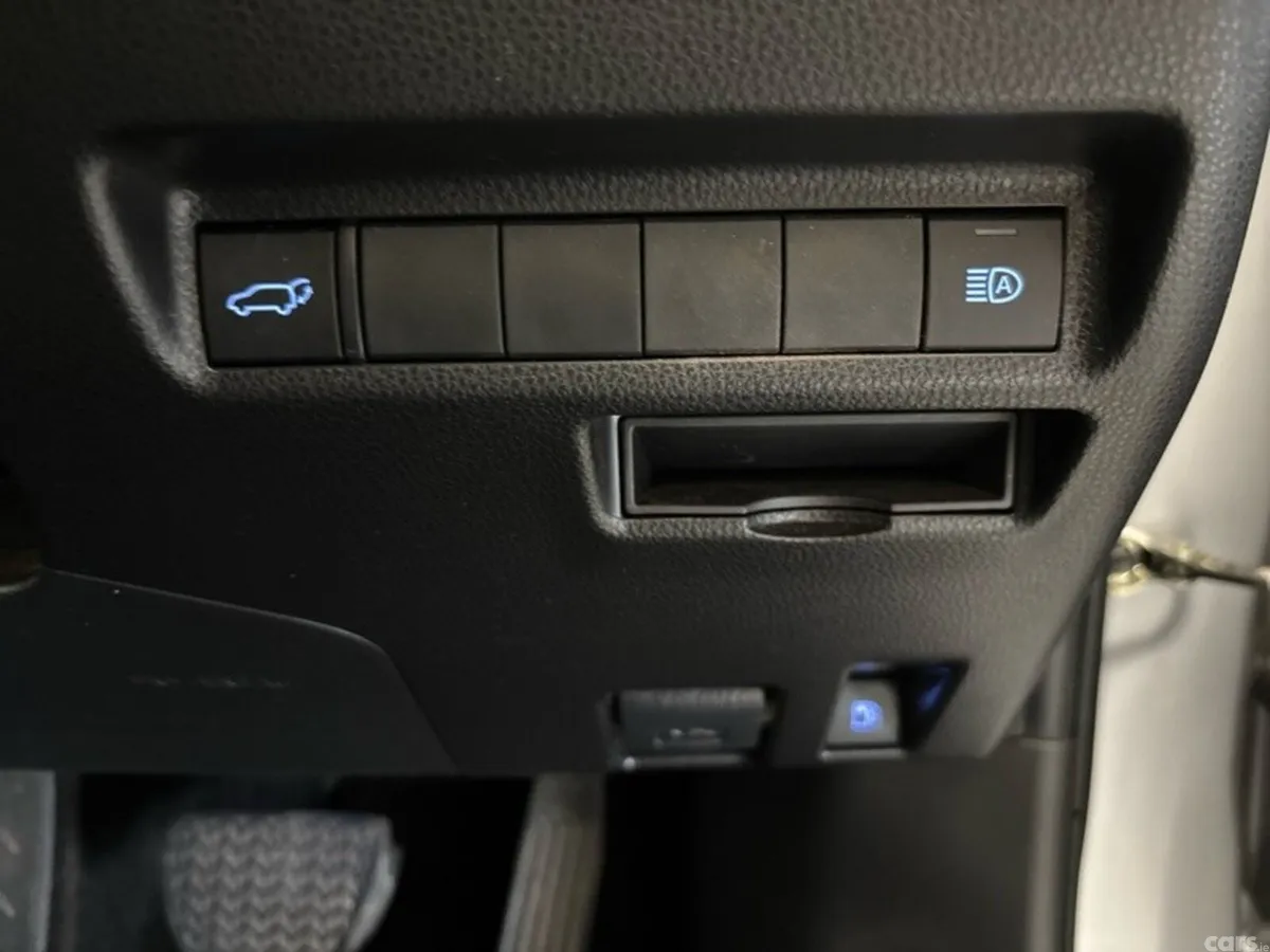 Toyota RAV4 SUV, Petrol Hybrid, 2022, Grey