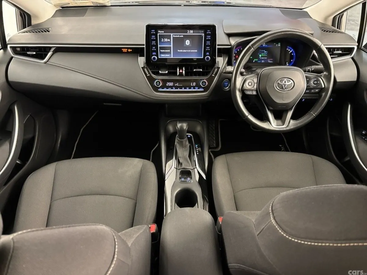 Toyota Corolla Saloon, Petrol Hybrid, 2019, Brown