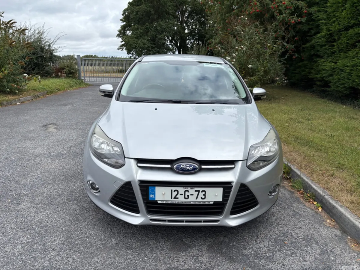 Ford Focus Hatchback, Diesel, 2012, Silver