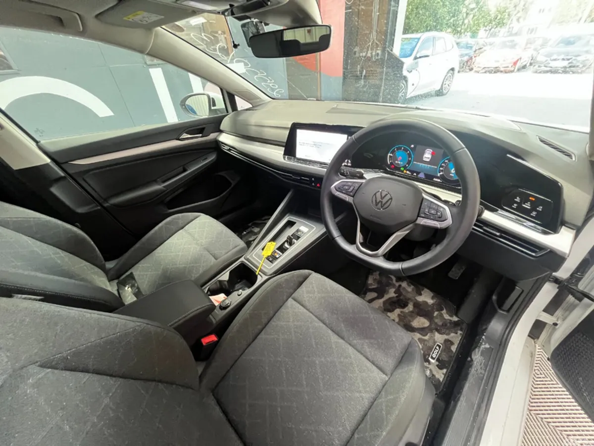 Volkswagen Golf Hatchback, Petrol, 2023, White