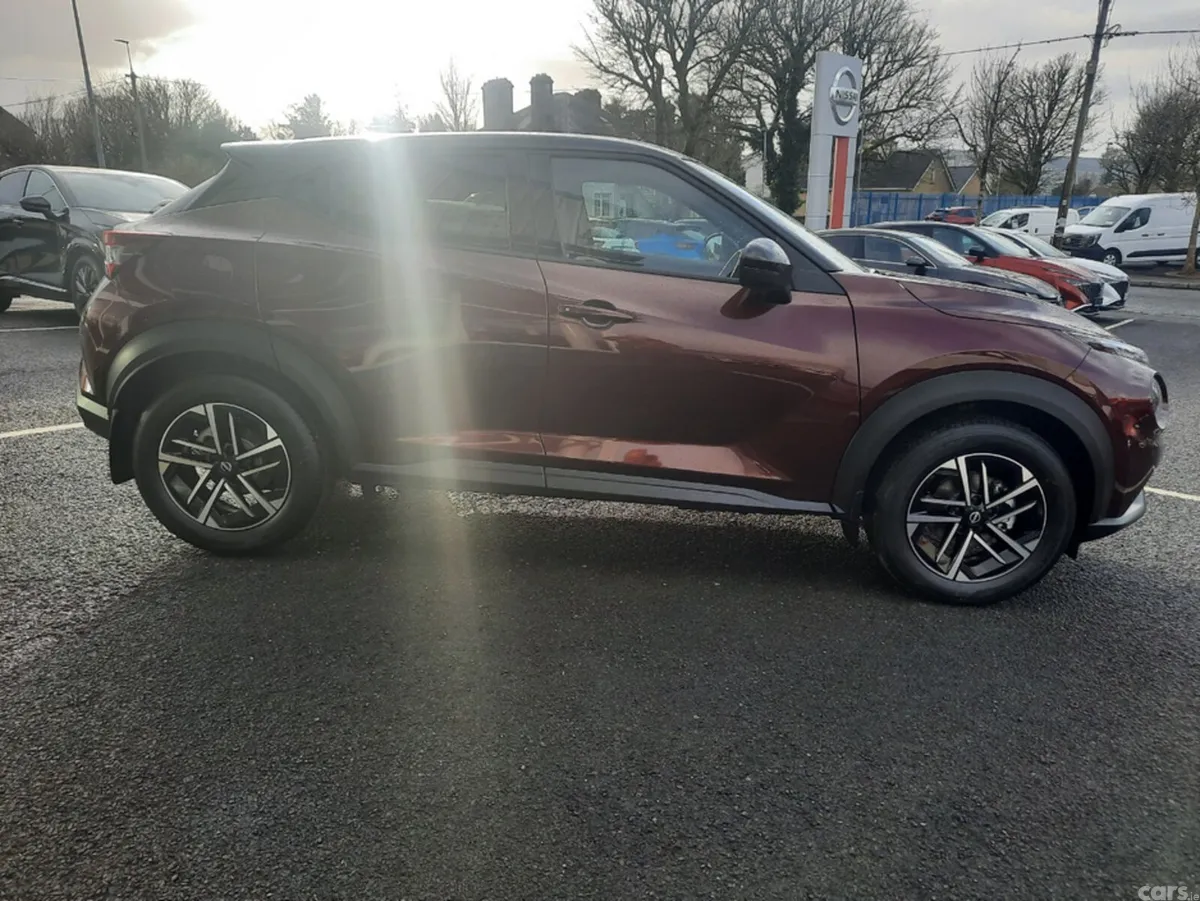 Nissan Juke MPV, Petrol, 2026, Red