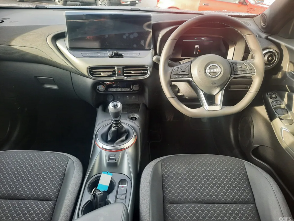Nissan Juke MPV, Petrol, 2026, Red