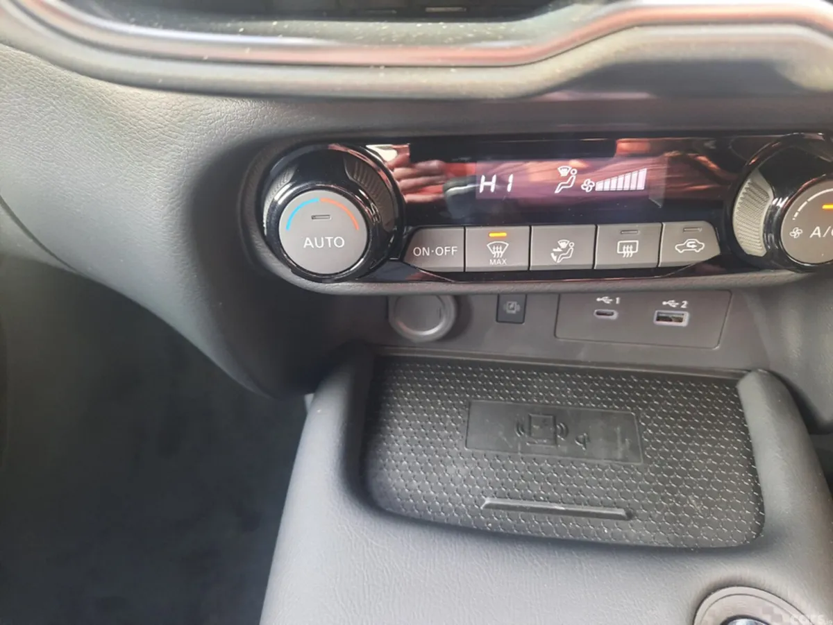 Nissan Juke MPV, Petrol, 2026, Red