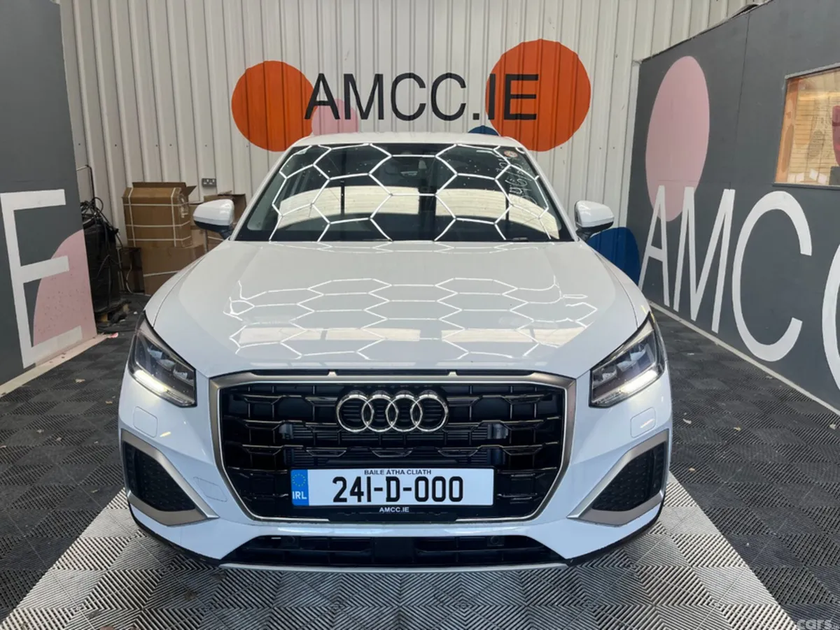 Audi Q2 SUV, Petrol, 2024, White