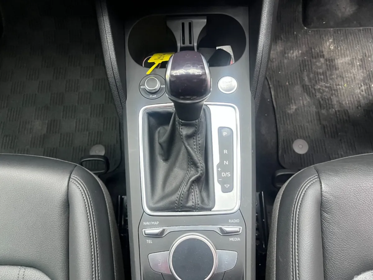 Audi Q2 SUV, Petrol, 2024, White