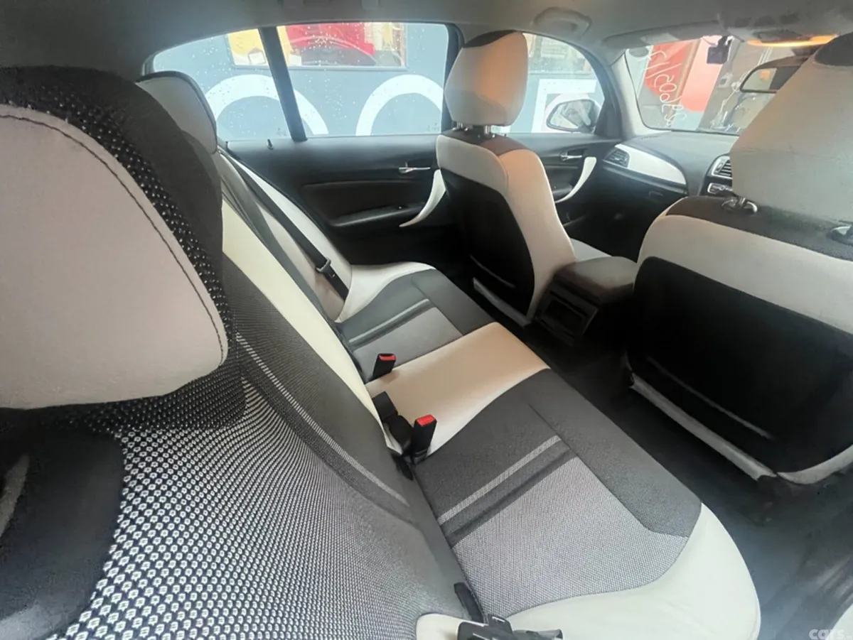 BMW 1-Series Hatchback, Diesel, 2017, White