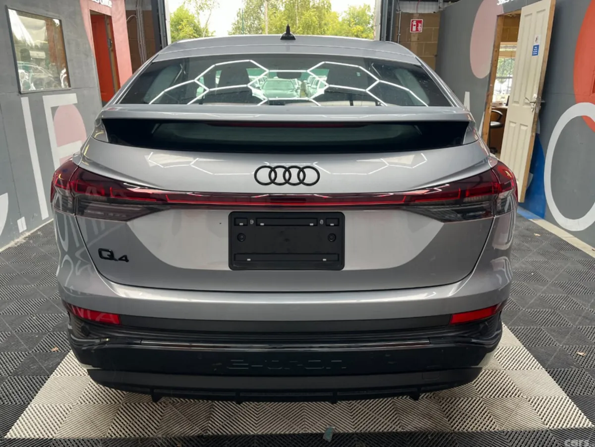 Audi Q4 e-tron SUV, Electric, 2025, Grey