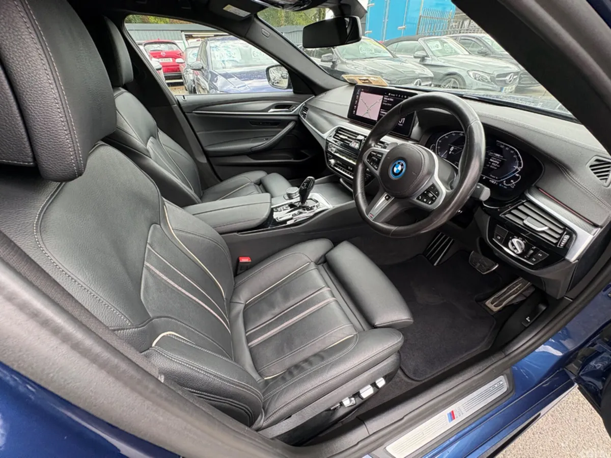 BMW 5-Series Saloon, Petrol Plug-in Hybrid, 2022, Blue