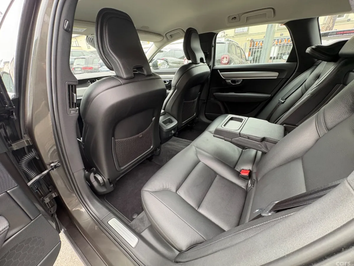Volvo V90 Estate, Diesel, 2018, Grey