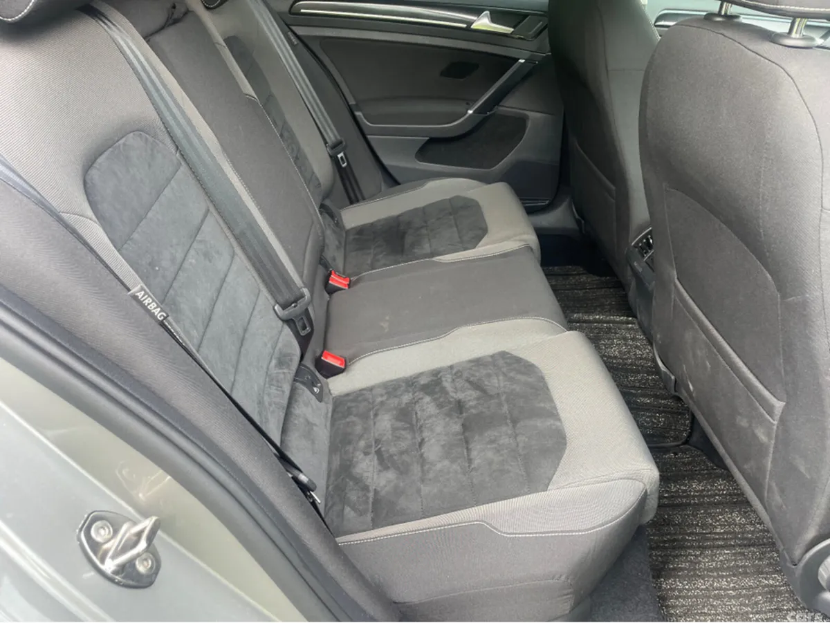 Volkswagen Golf Hatchback, Petrol, 2016, Gold