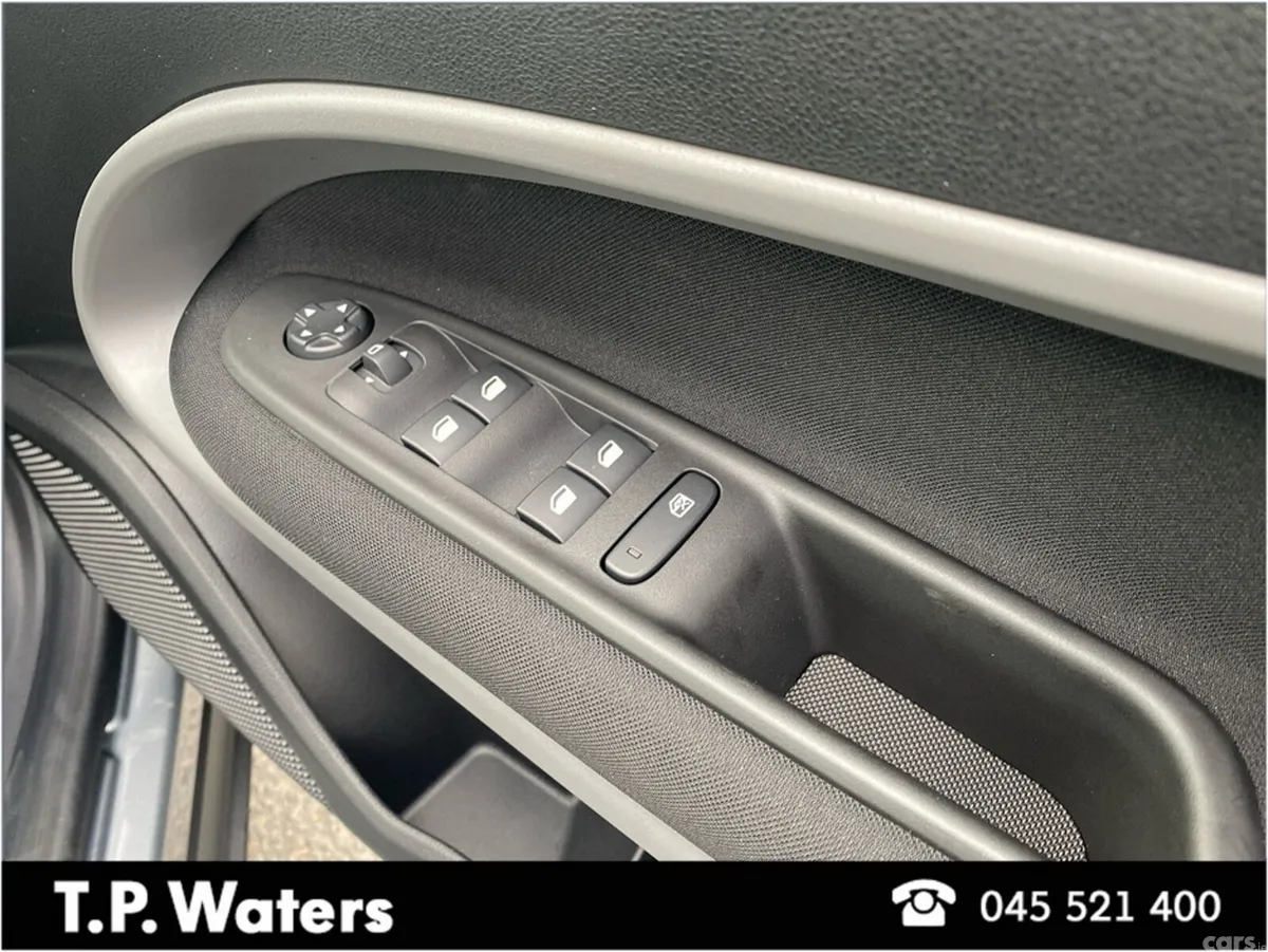 Jeep Avenger Hatchback, Petrol, 2026, Grey