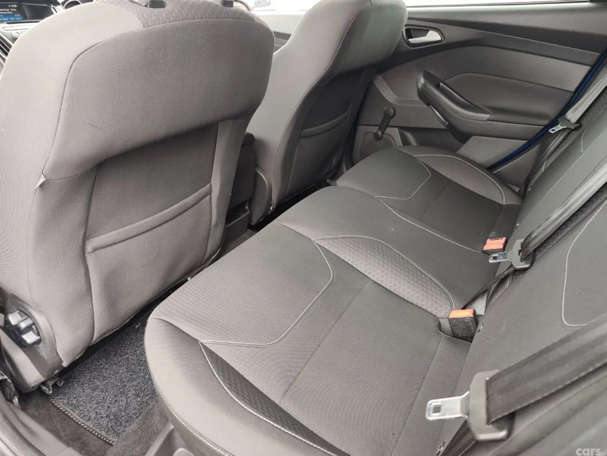 Ford Focus Hatchback, Petrol, 2017, Blue