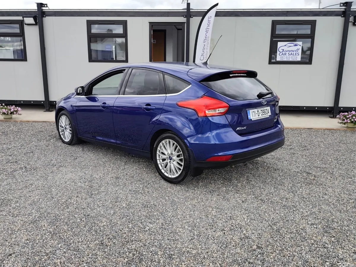 Ford Focus Hatchback, Petrol, 2017, Blue