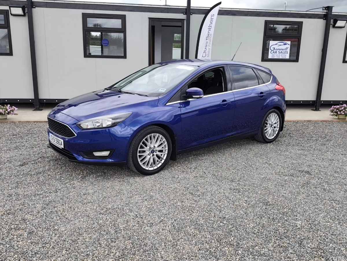 Ford Focus Hatchback, Petrol, 2017, Blue