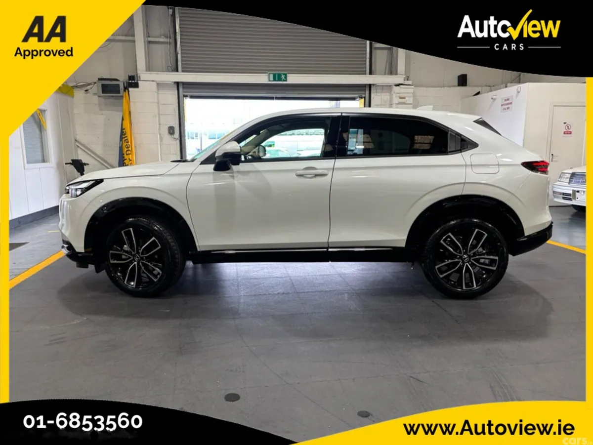 Honda Vezel SUV, Petrol Hybrid, 2026, White