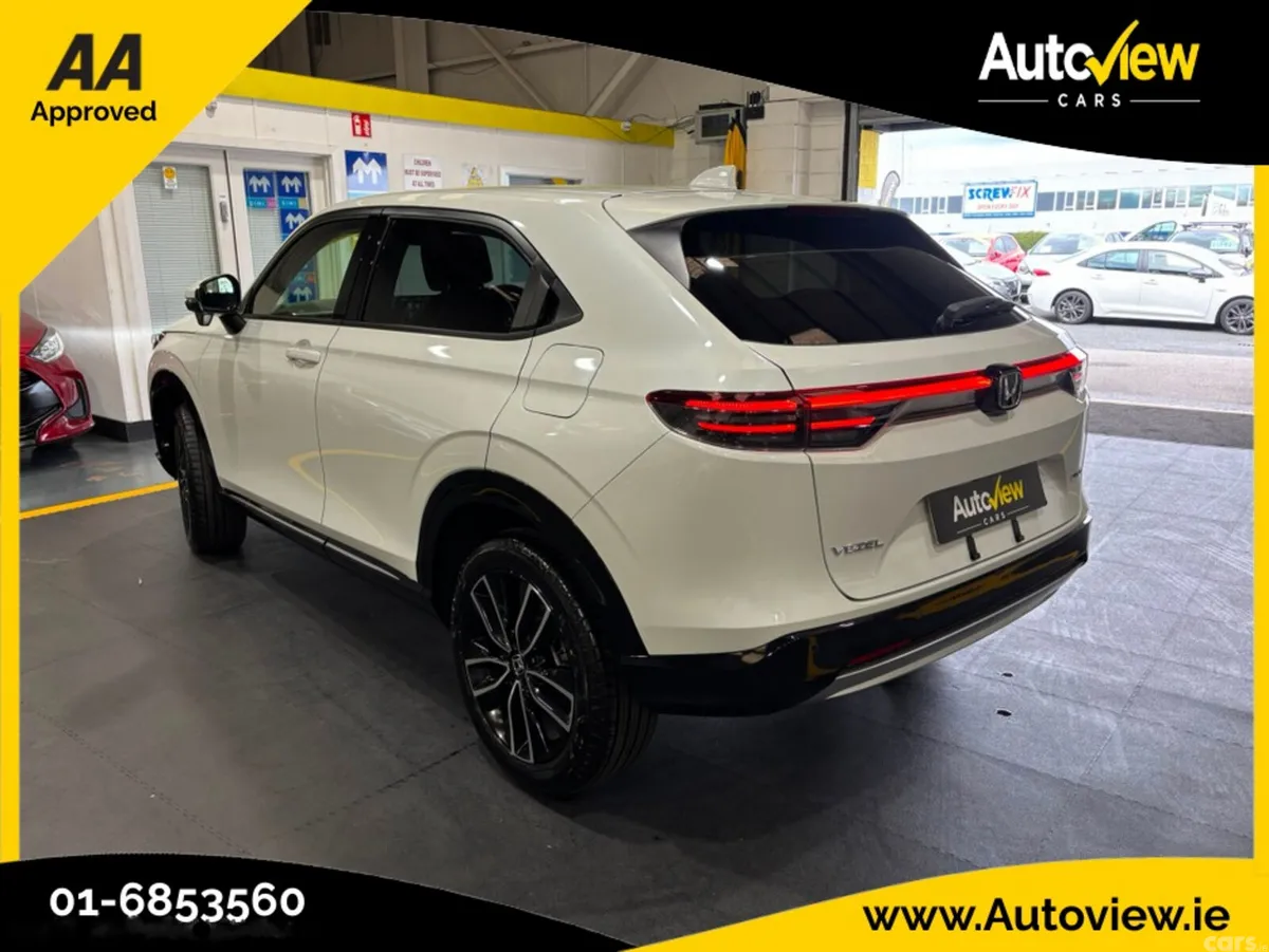 Honda Vezel SUV, Petrol Hybrid, 2026, White