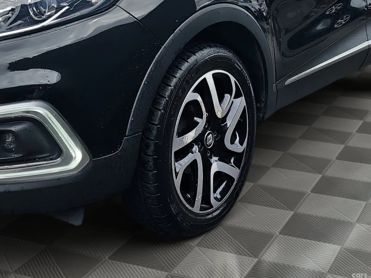 Renault Captur Hatchback, Petrol, 2018, Black