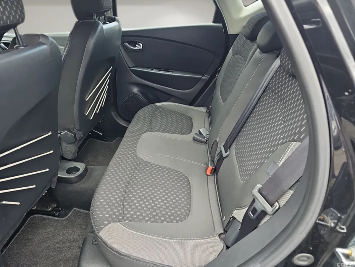 Renault Captur Hatchback, Petrol, 2018, Black