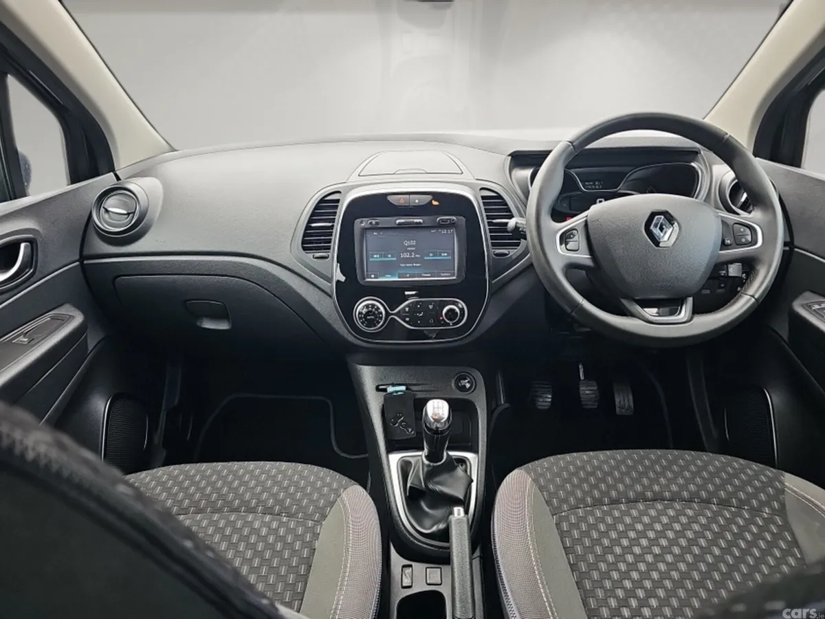 Renault Captur Hatchback, Petrol, 2018, Black