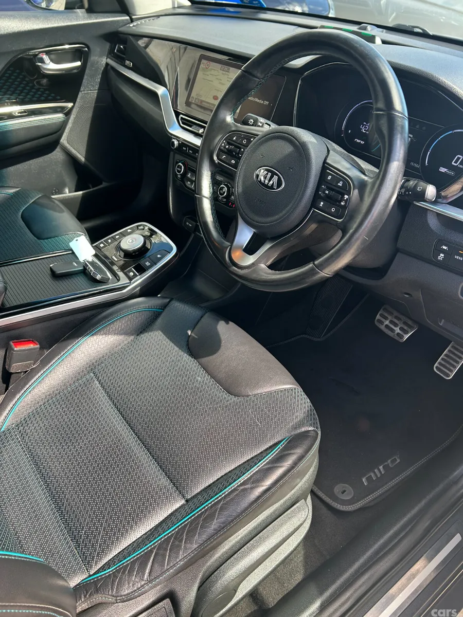 Kia e-Niro SUV, Electric, 2021, Grey
