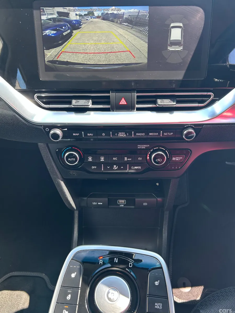 Kia e-Niro SUV, Electric, 2021, Grey