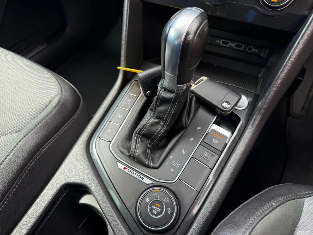Volkswagen Tiguan SUV, Diesel, 2020, Black