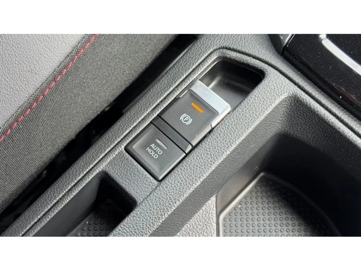 Volkswagen T-Roc SUV, Diesel, 2020, Black