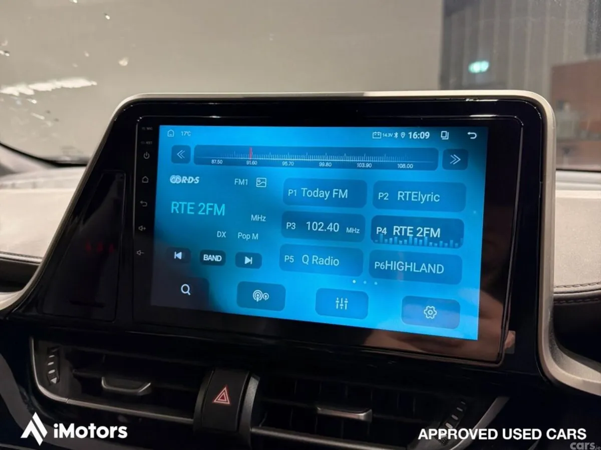 Toyota C-HR SUV, Petrol Hybrid, 2020, Black
