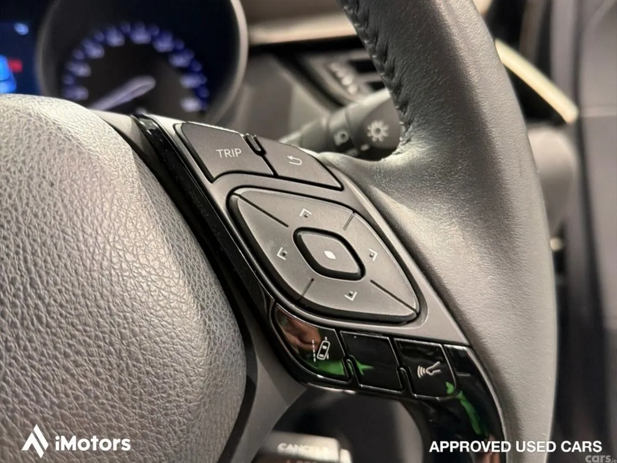 Toyota C-HR SUV, Petrol Hybrid, 2020, Black