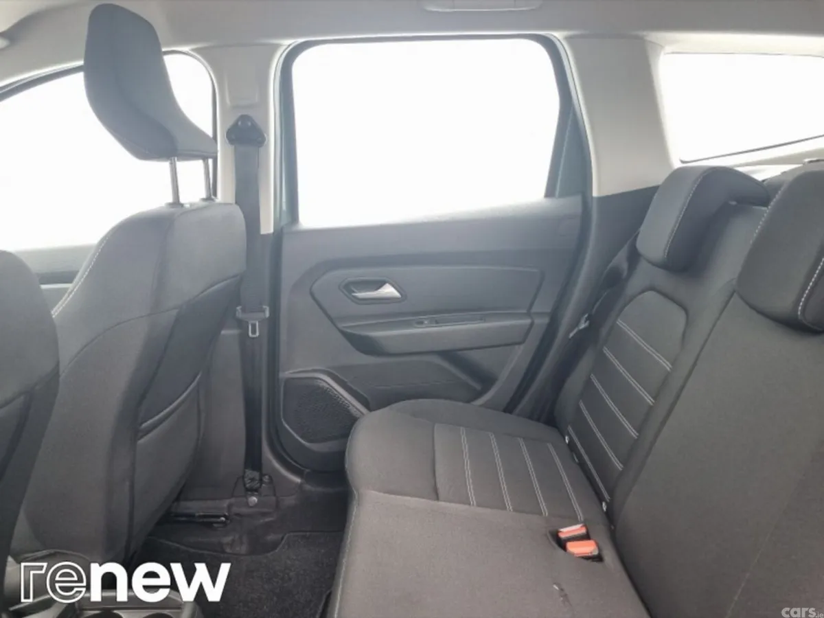 Dacia Duster SUV, Diesel, 2024, Grey