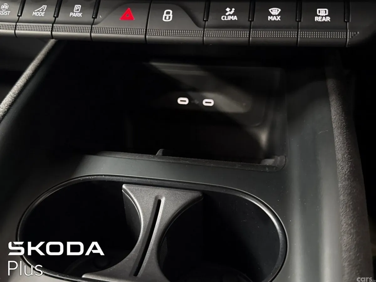 Skoda Elroq SUV, Electric, 2025, Green