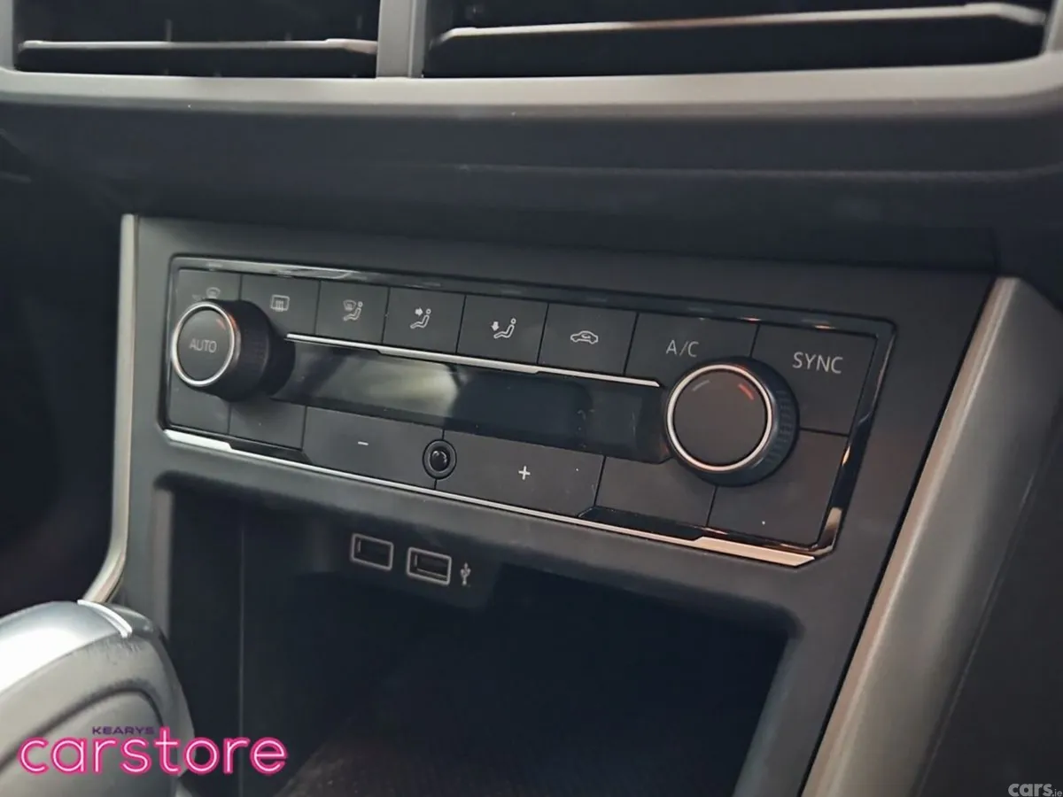 Volkswagen Polo Hatchback, Petrol, 2019, Silver