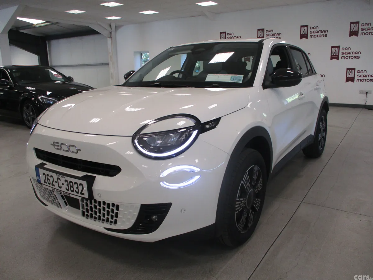 Fiat 600 Hatchback, Petrol Hybrid, 2026, White