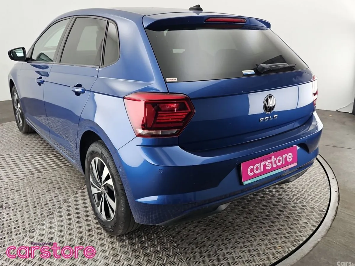 Volkswagen Polo Hatchback, Petrol, 2021, Blue
