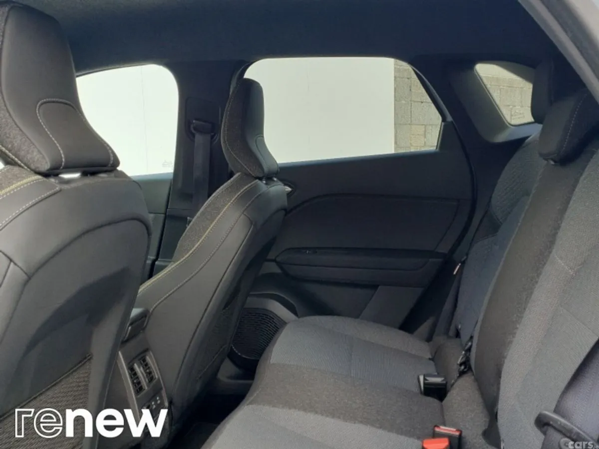Renault Symbioz Hatchback, Petrol Hybrid, 2025, Grey