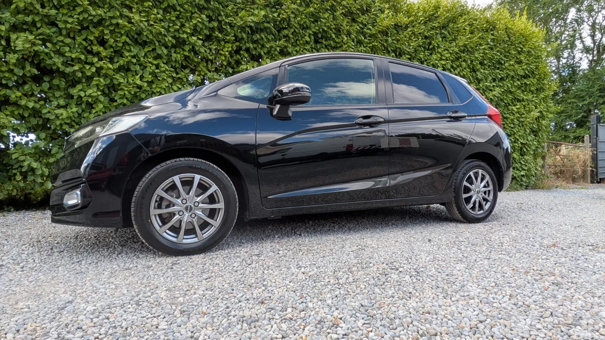 Honda Jazz Hatchback, Petrol, 2018, Black