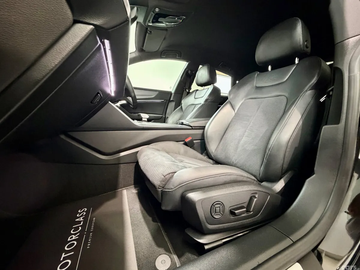Audi A7 Hatchback, Petrol Plug-in Hybrid, 2023, Black
