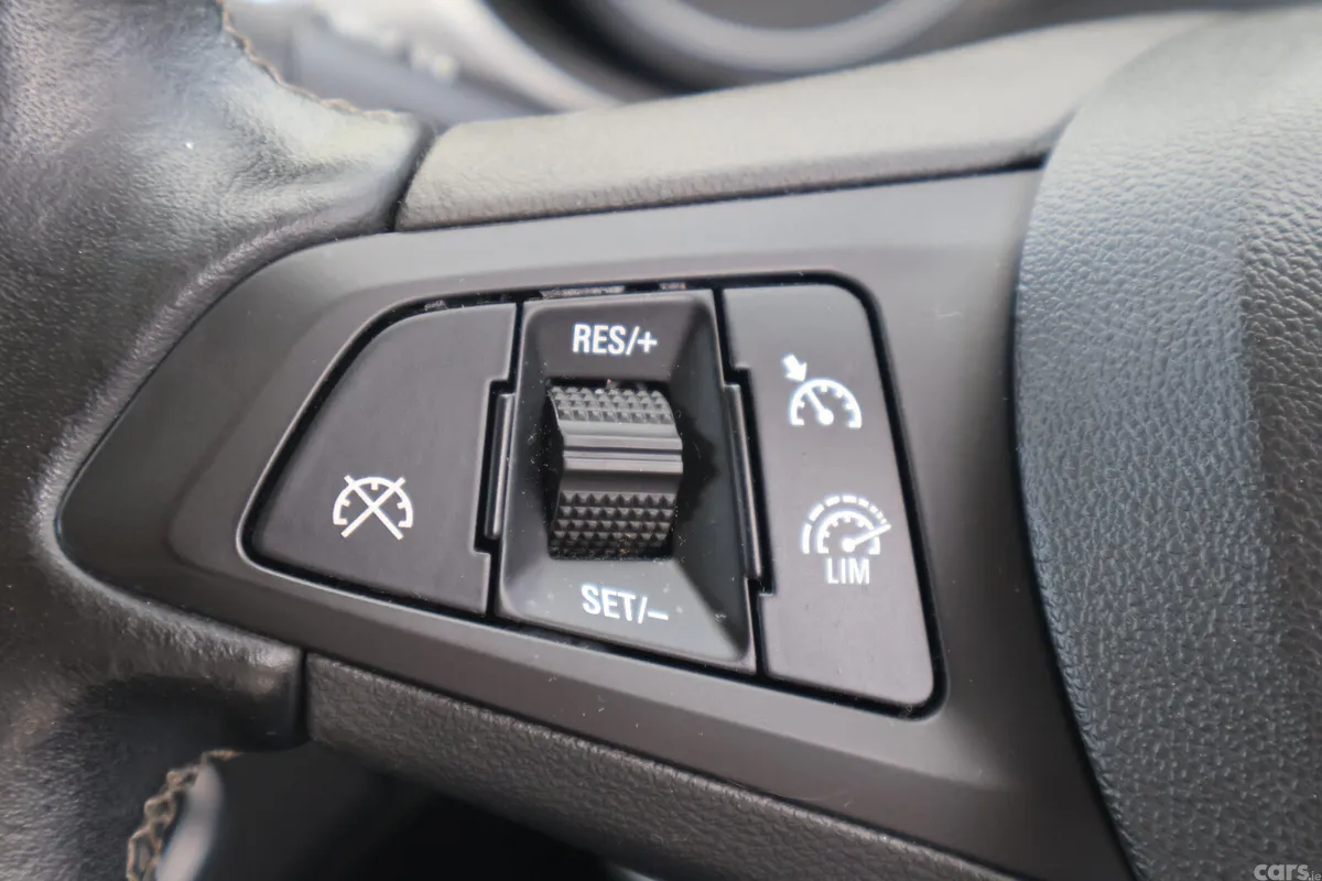 Opel Corsa Hatchback, Petrol, 2019, Blue