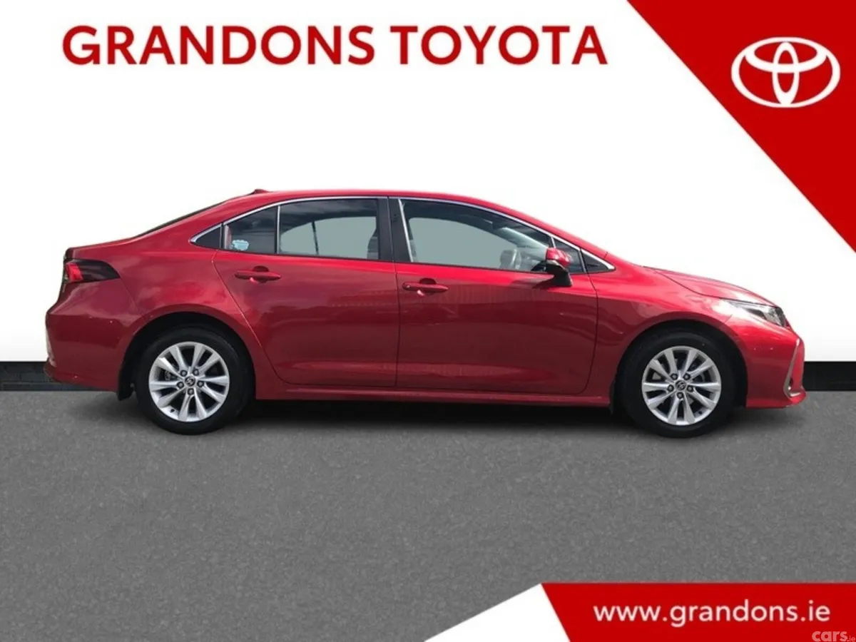 Toyota Corolla Saloon, Petrol Hybrid, 2023, Red