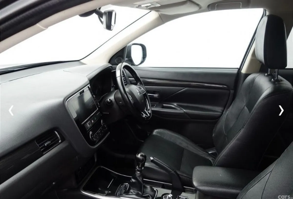 Mitsubishi Outlander SUV, Diesel, 2019, Black