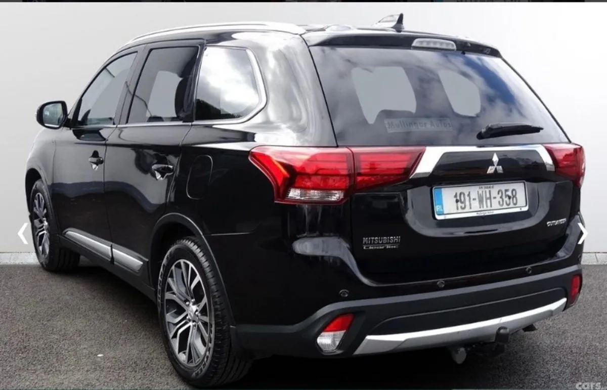 Mitsubishi Outlander SUV, Diesel, 2019, Black